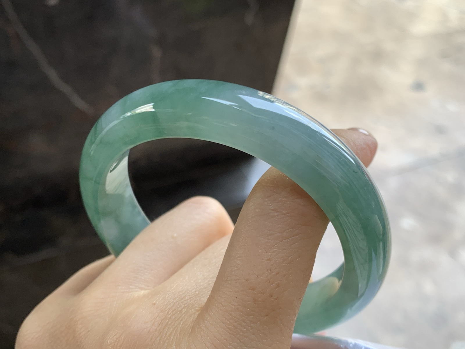 57.5-13-8.8

细糯飘花手镯^_^底子细腻 飘花点缀