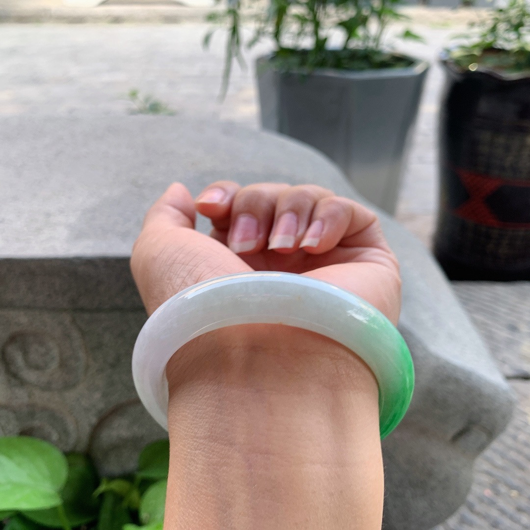 圈口56.4-12-8.9 【辣阳绿正圈手镯】正圈56 57可戴