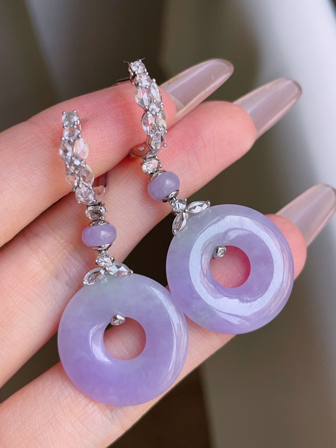 ️ 冰种甜甜圈耳坠，色泽浓郁，种老水润，18k金镶嵌 48.6/21.3/3.5