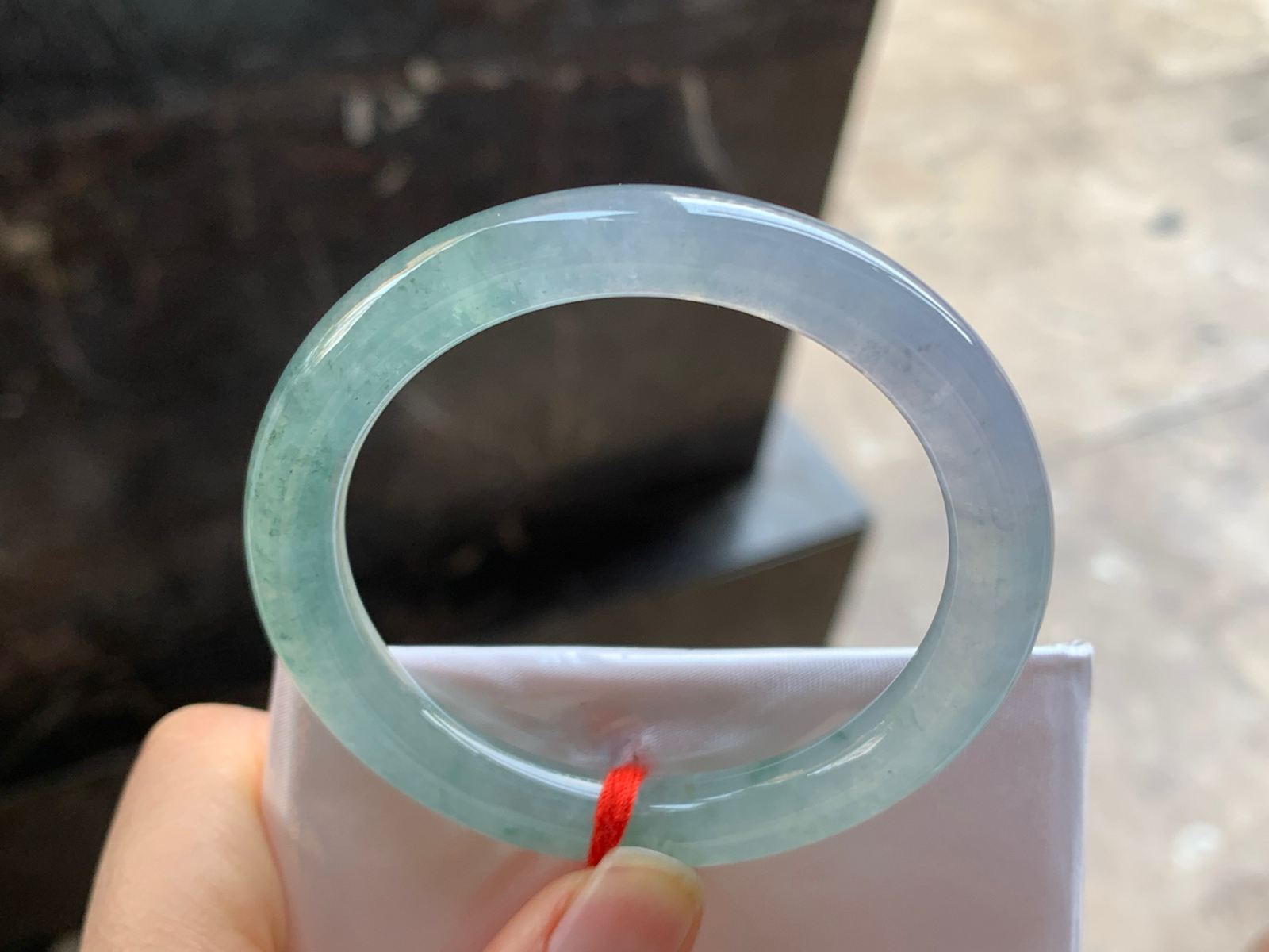 50.5-8.3

冰蓝圆条手镯^_^冰透