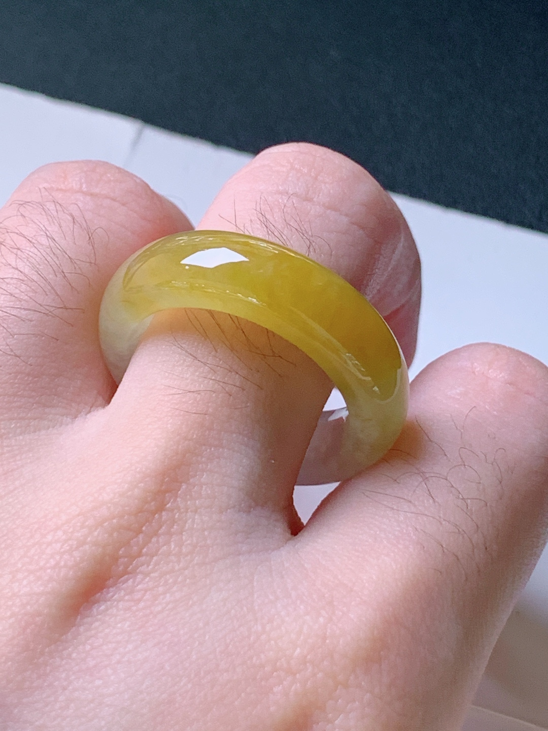 ️ 冰黄翡指环，无裂色正饱满，裸石29.4/7.7/5.1，圈口22