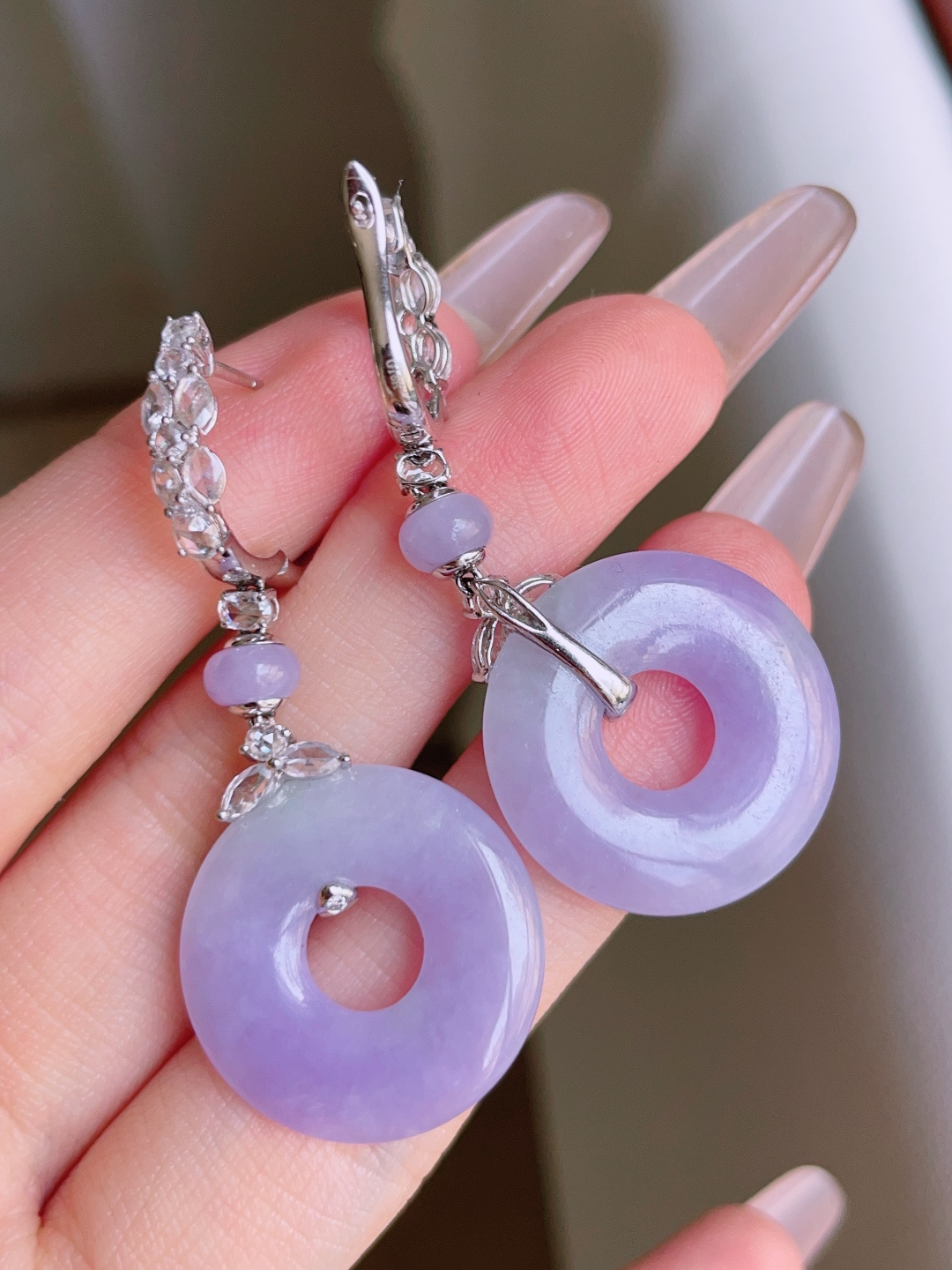 ️ 冰种甜甜圈耳坠，色泽浓郁，种老水润，18k金镶嵌 48.6/21.3/3.5