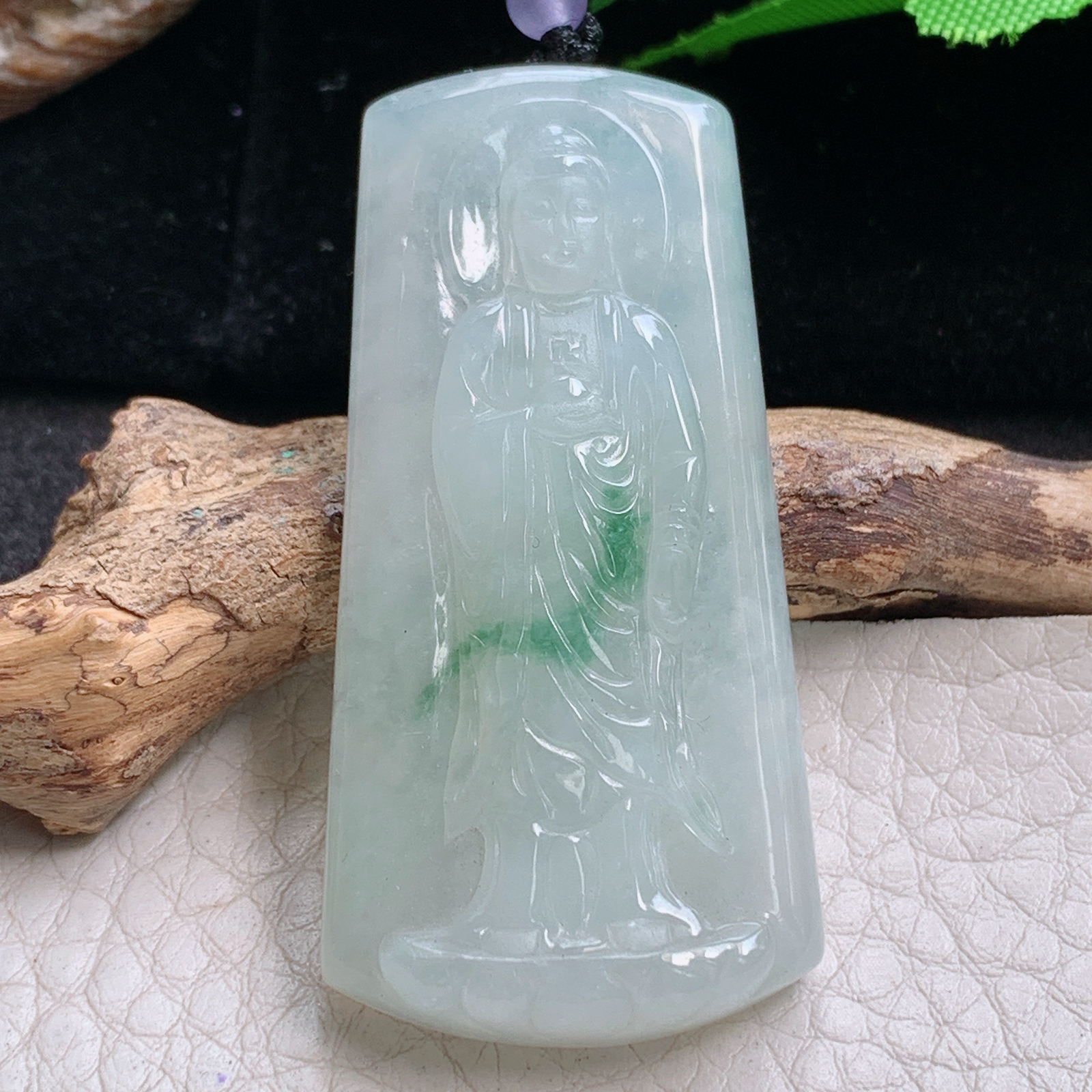 t实拍50*25*7.3缅甸翡翠A货精雕冰飘花立体大日如来佛祖玉吊坠 玉挂件