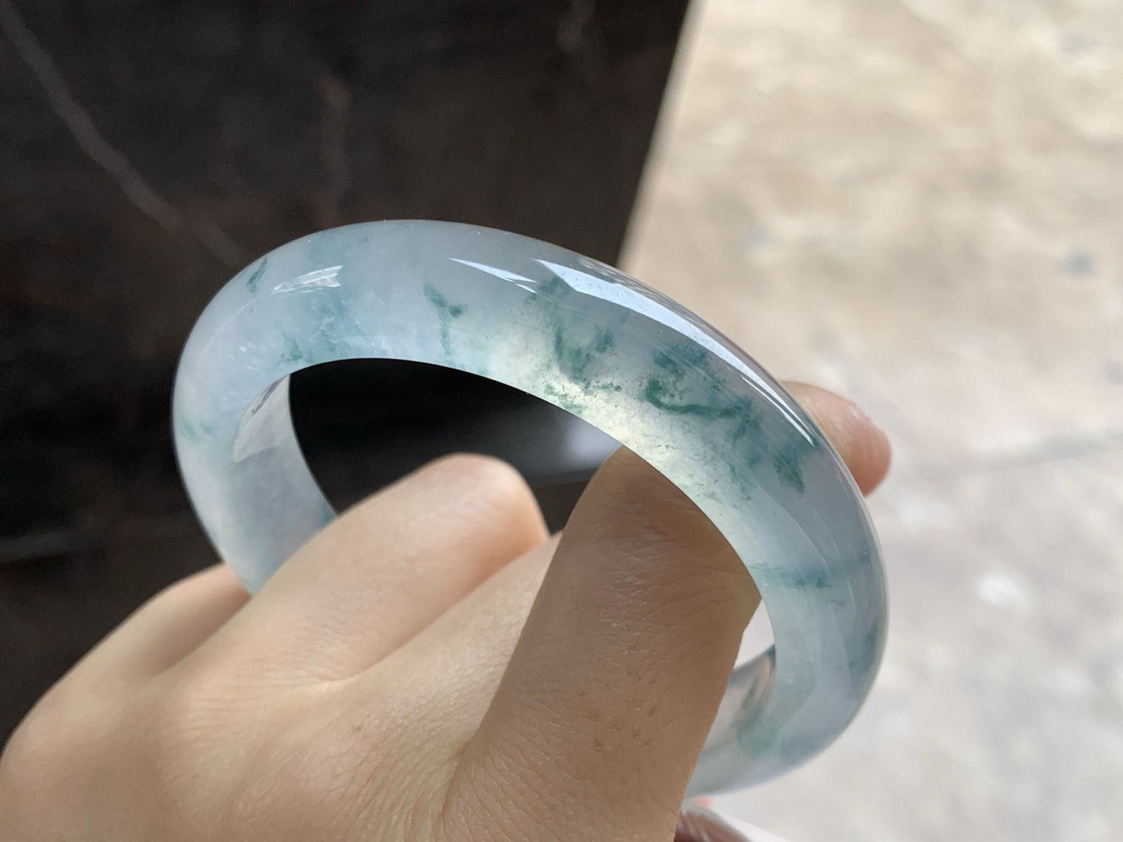 55-12.4-8.6

冰种飘花手镯^_^冰味十足～飘花灵动飘逸