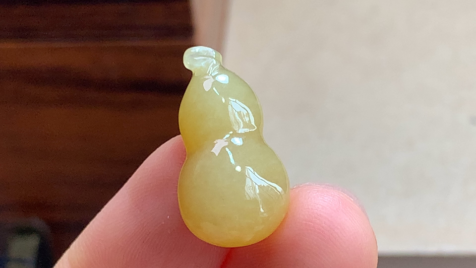 ️ 葫芦，尺寸21.8/11.3/6.6mm，包A附证书