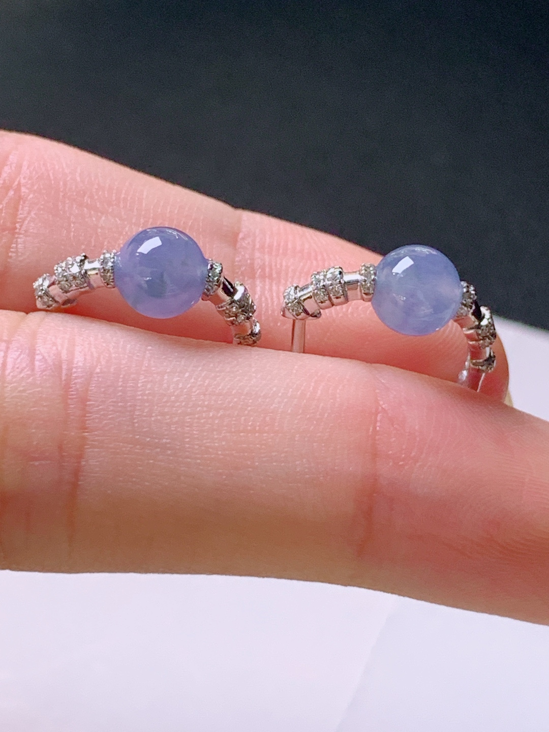 ️ 飘花珠珠耳扣，色正圆润，裸石6.1