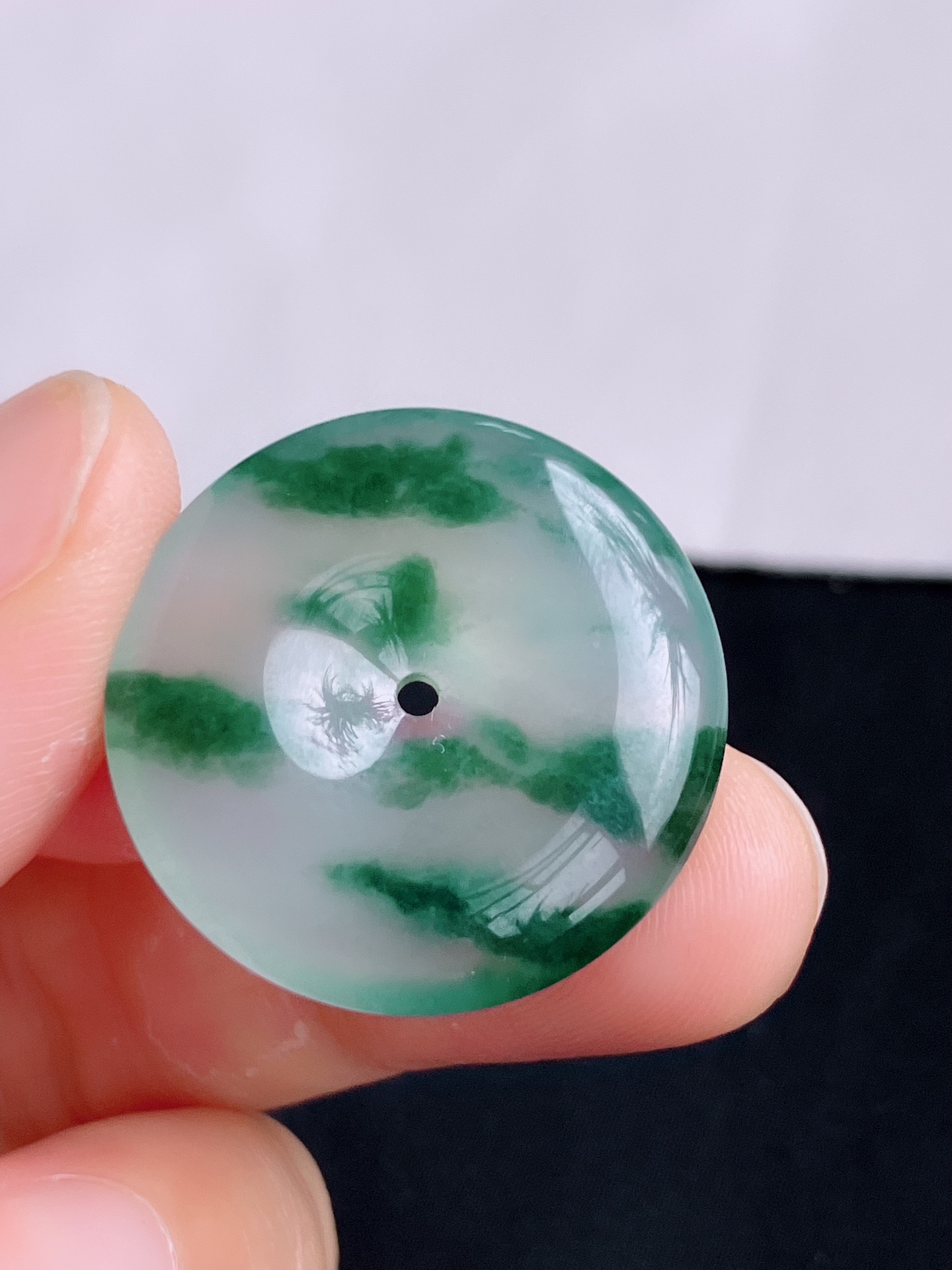 ️冰飘花平安扣，晶莹剔透，花色清爽灵动，尺寸26.5/5，自然光实拍