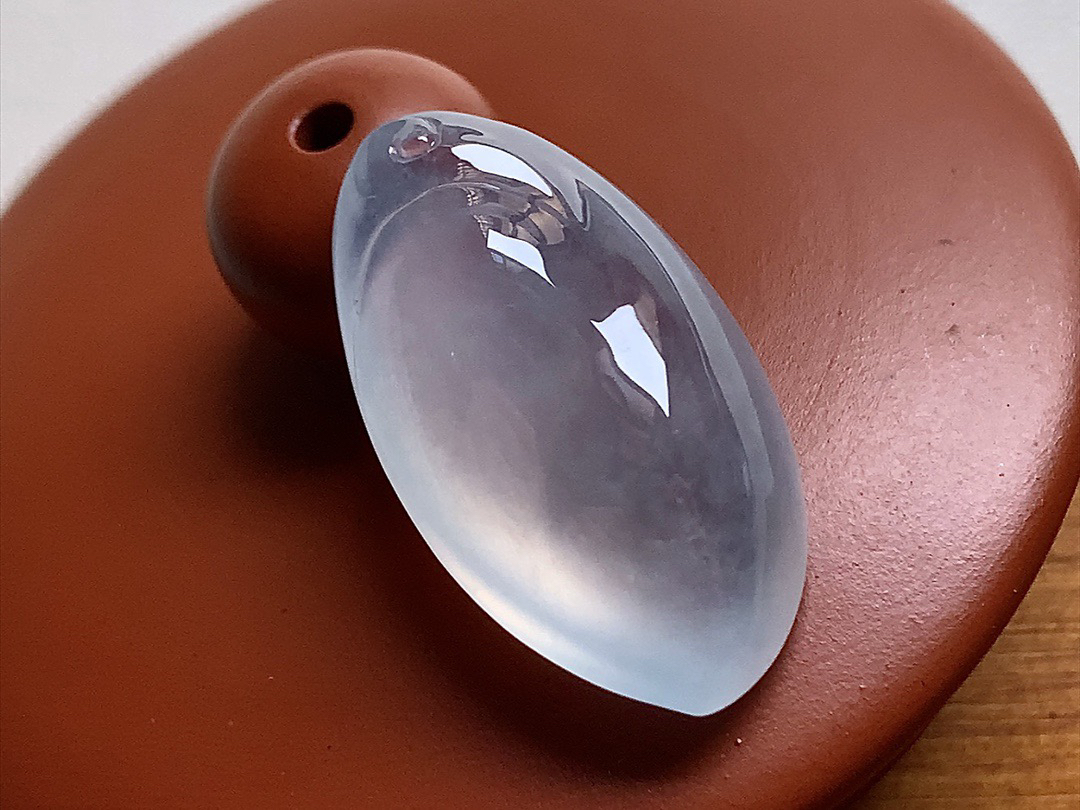 翡翠冰种白色福瓜..