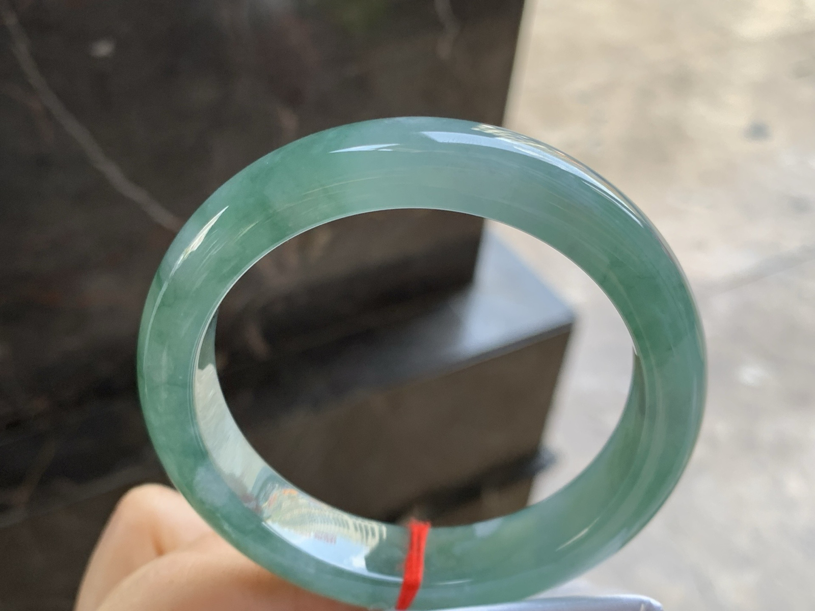 57.5-13-8.8

细糯飘花手镯^_^底子细腻 飘花点缀