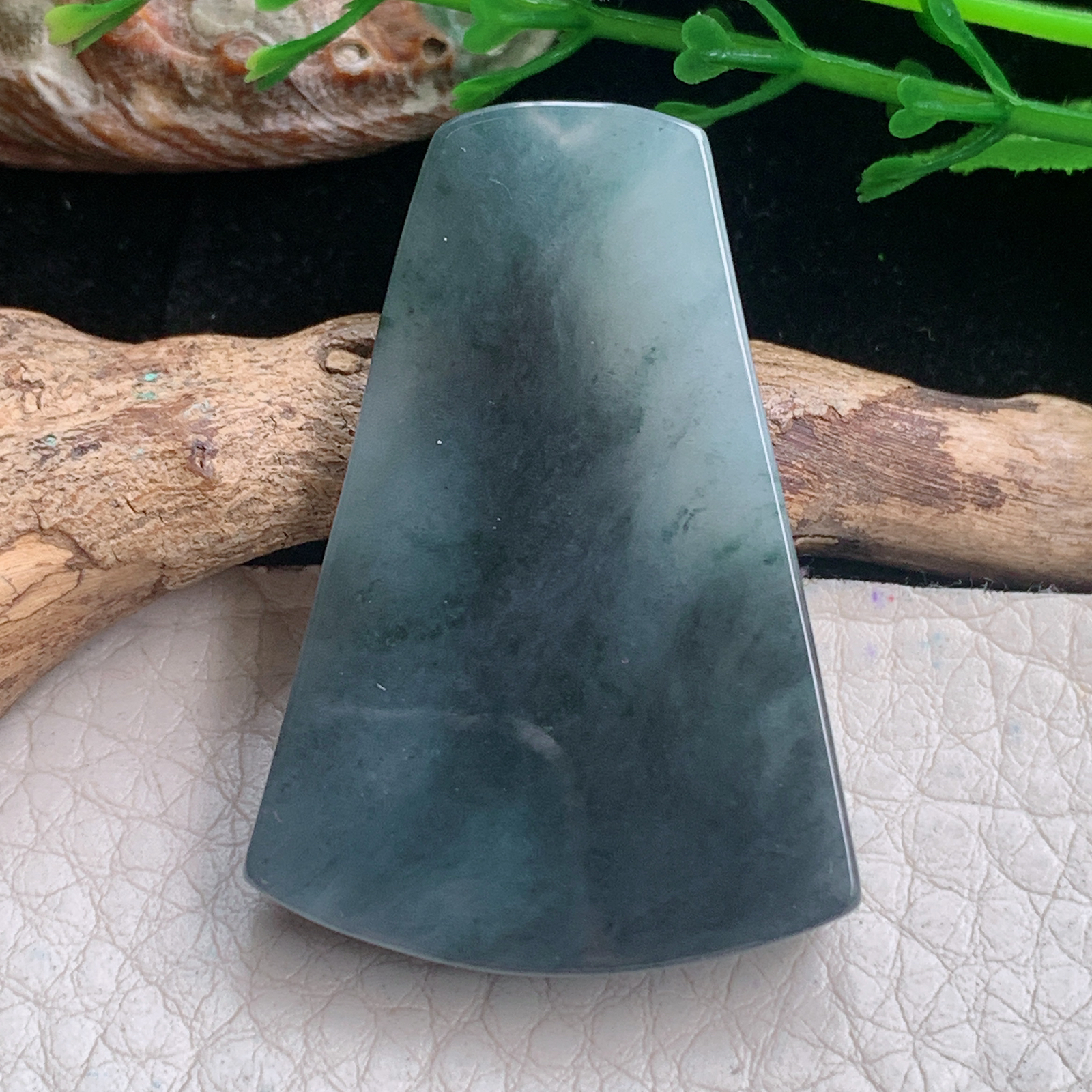 lz实拍41.3*28.8*5.8天然缅甸翡翠乌鸡种吉祥如意玉吊坠 玉挂件