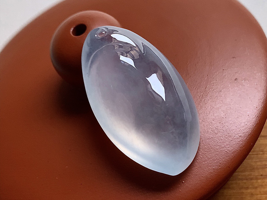 翡翠冰种白色福瓜..