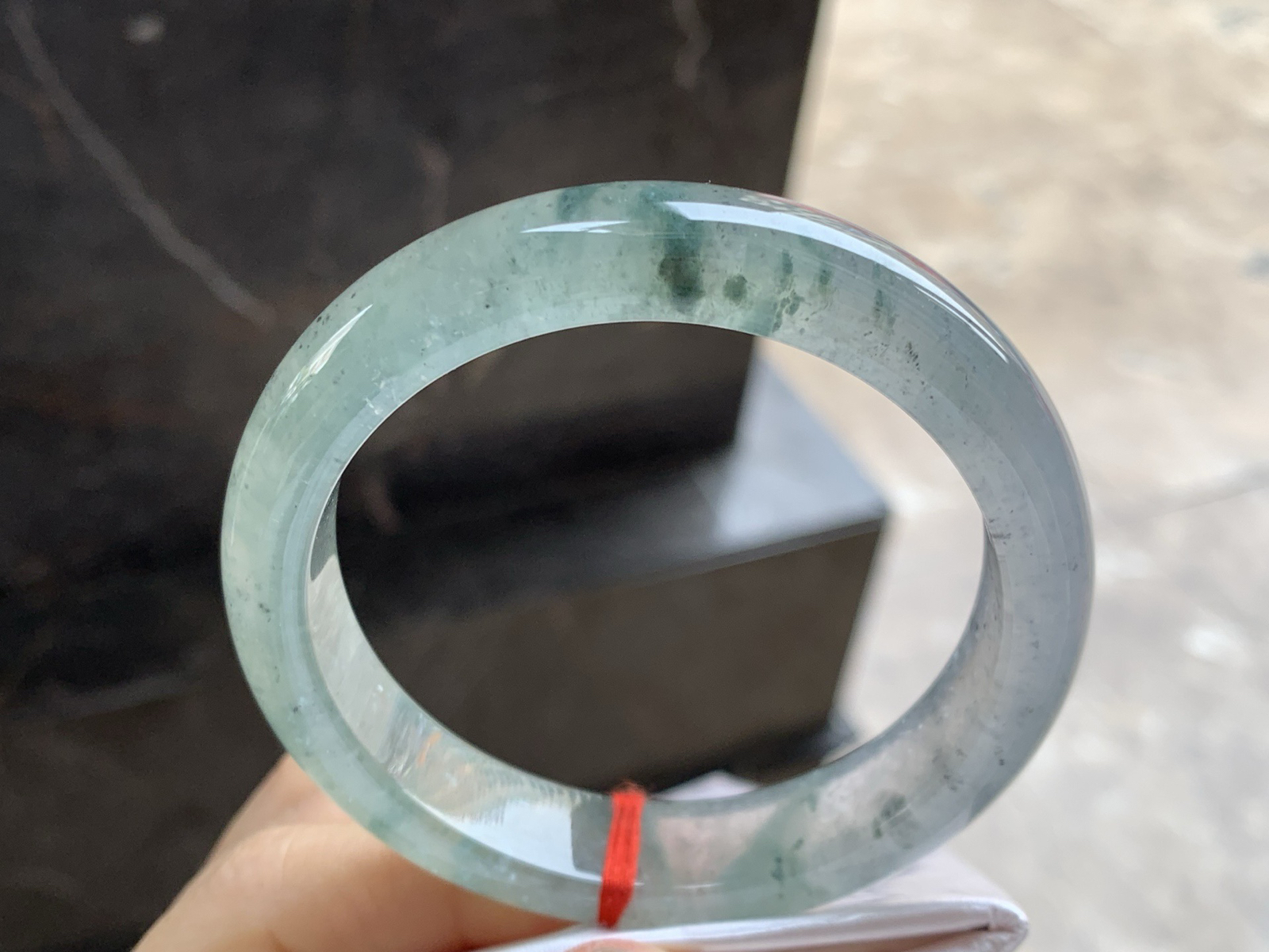 57.5-12.8-8.3

冰种飘花手镯^_^冰味十足～特色料子