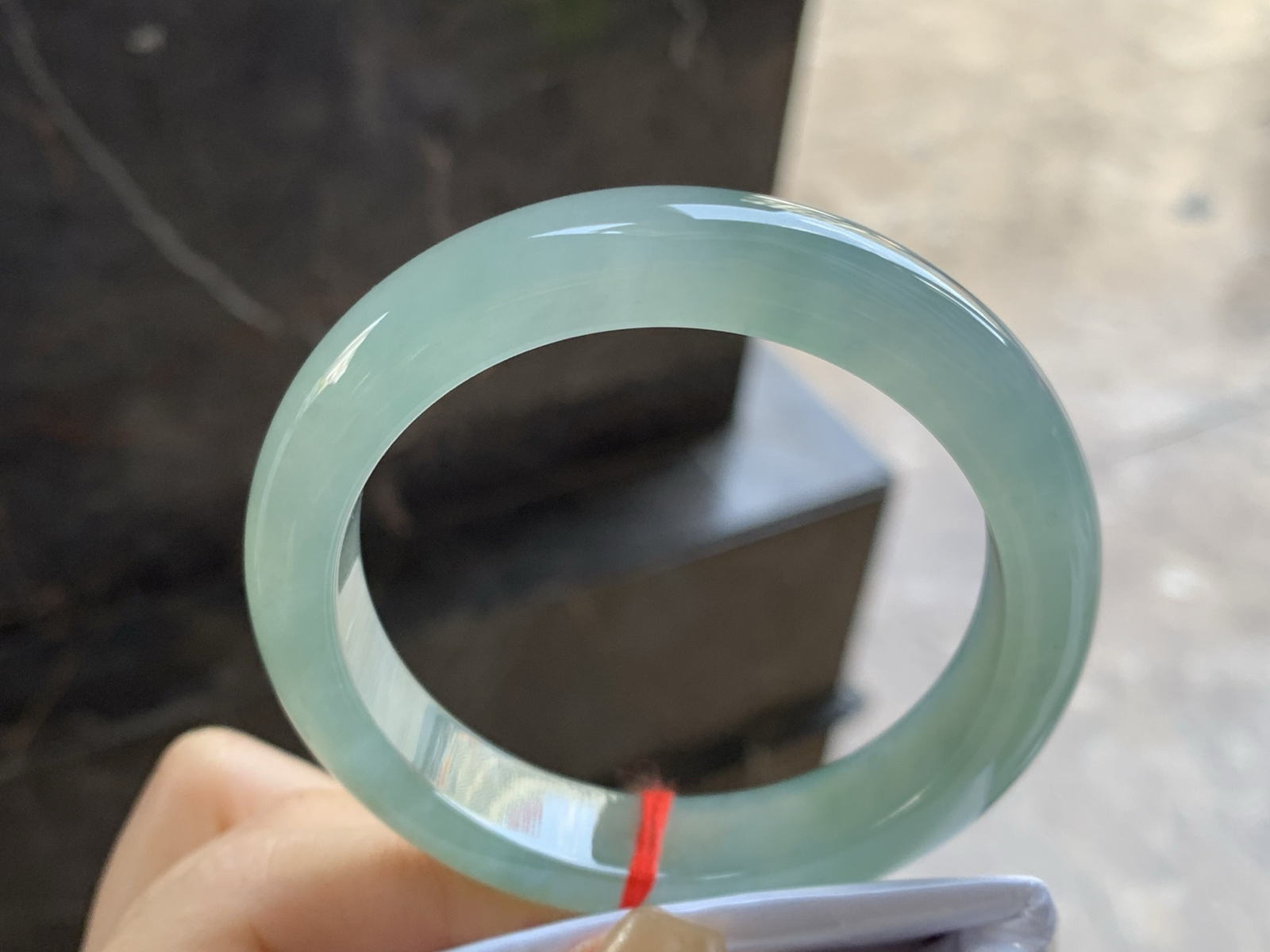 54-12-7.5
冰手镯^_^种老肉细～底色浓郁