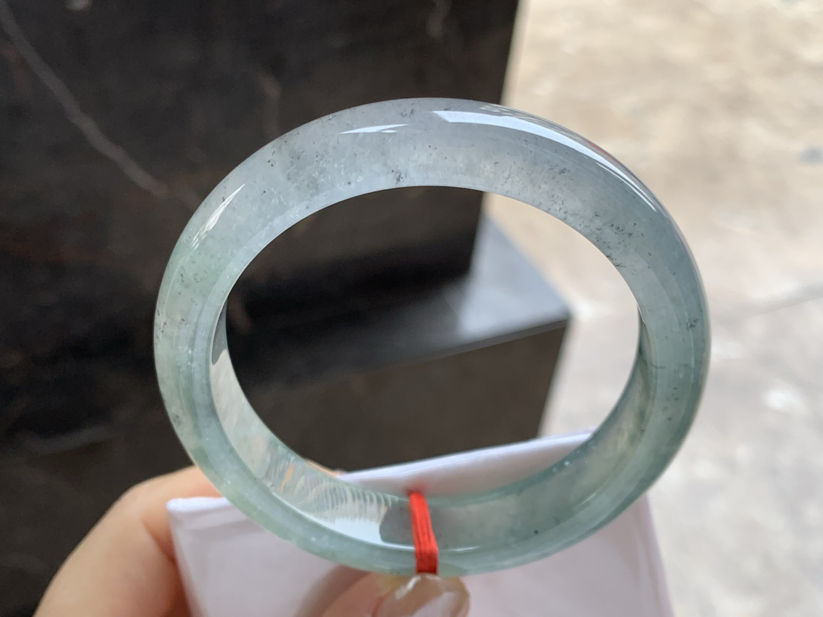 57.5-12.8-8.3

冰种飘花手镯^_^冰味十足～特色料子