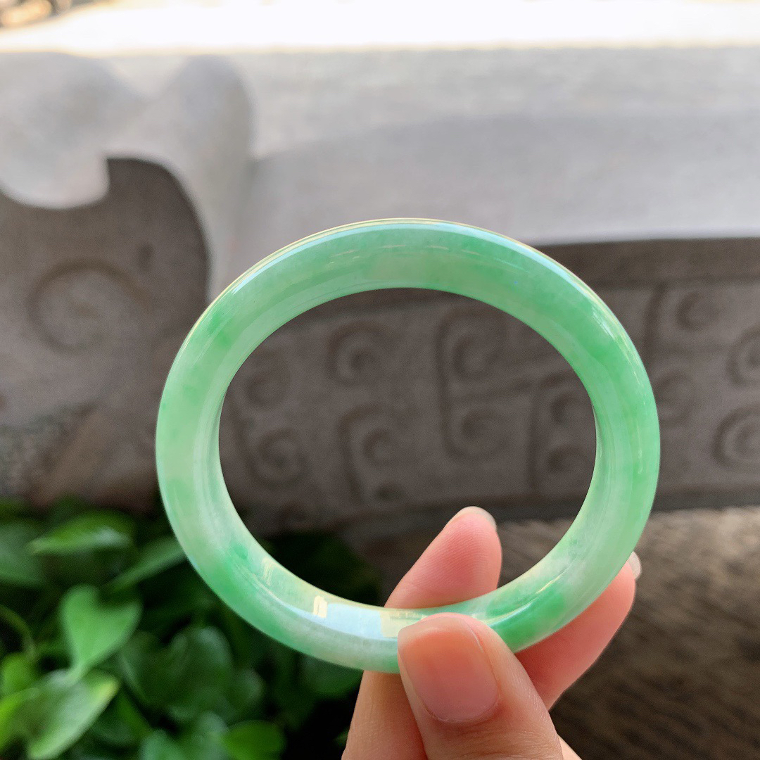 小圈口 52-9-7.3【豆绿正圈手镯】正圈52 53可戴