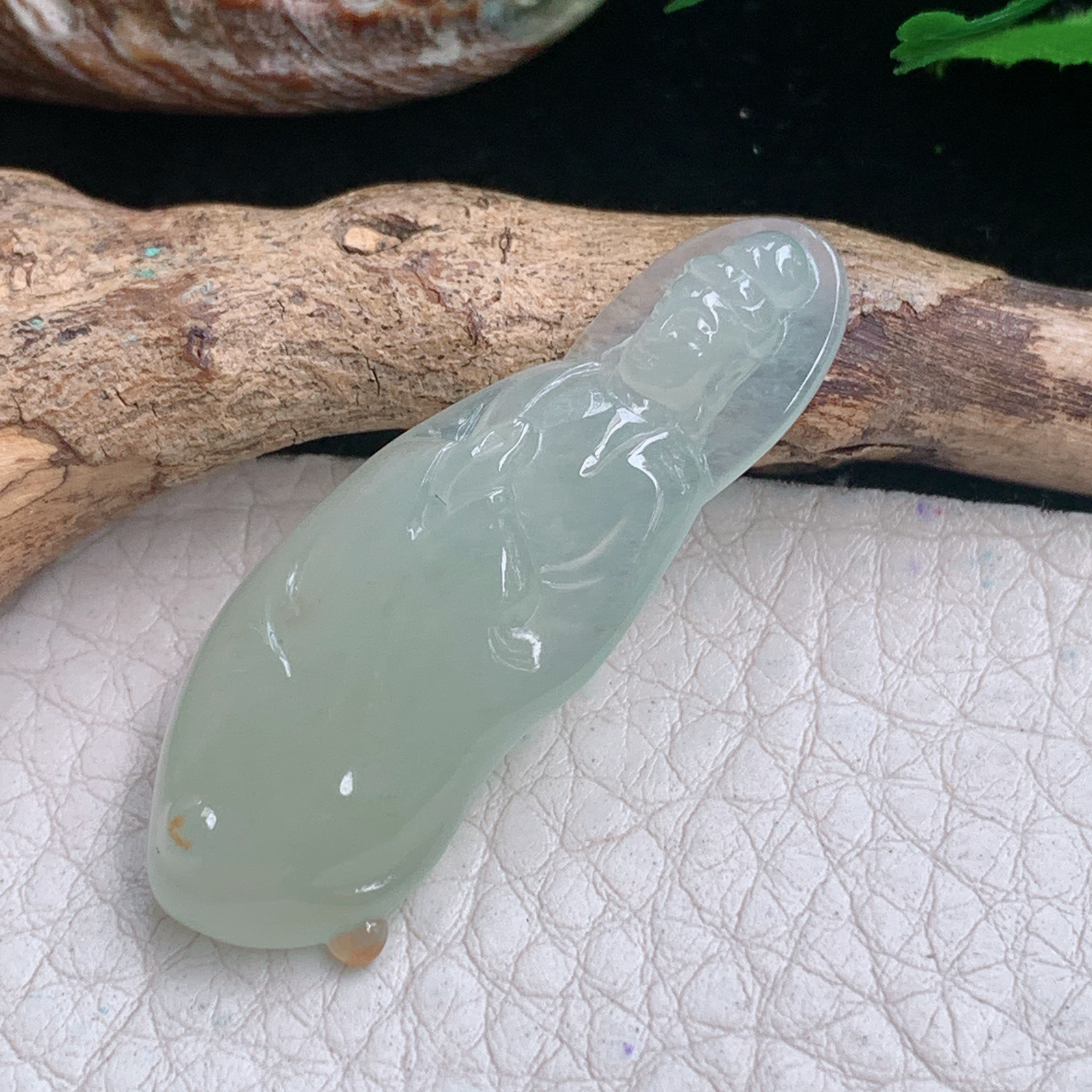 lz实拍40.3*14.8*6.5天然缅甸翡翠冰黄自在观音 玉观音玉吊坠 玉挂件