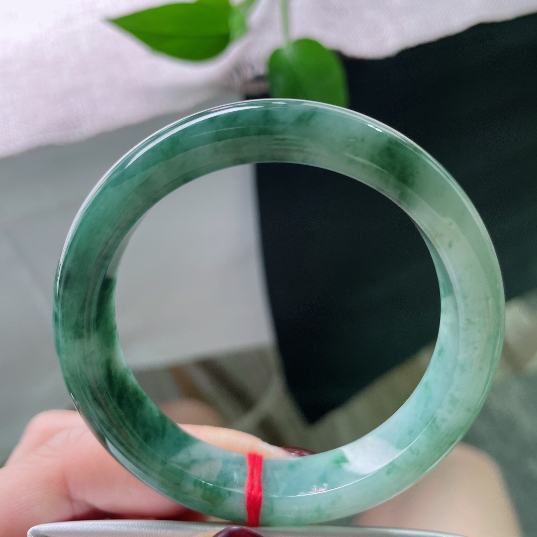 54.9/12.2/8.4飘花正圈，水润细腻，婉间风华，贵气，无裂，ss51346a