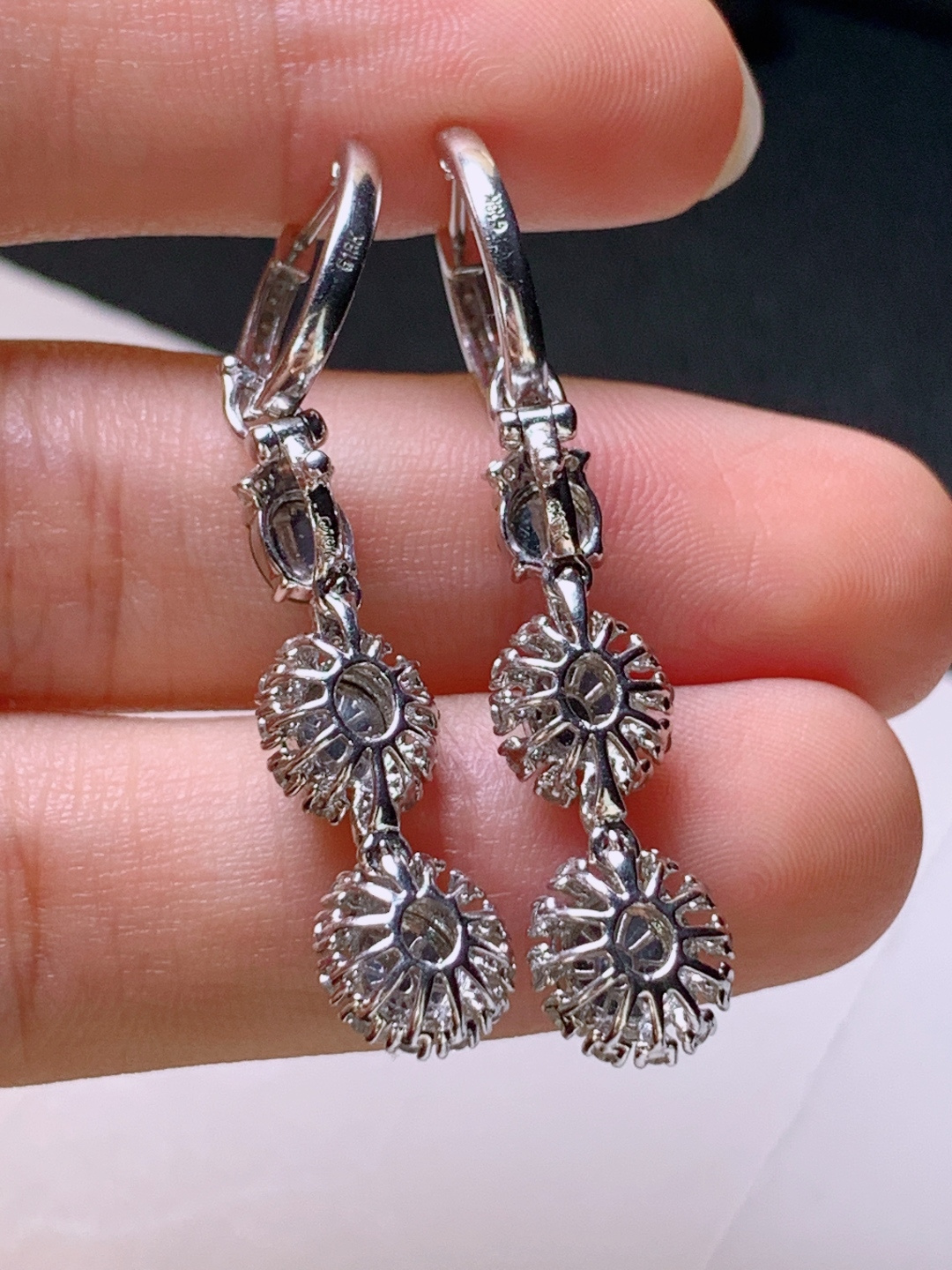 ️ 冰阳绿旦面耳坠，无裂色阳莹润，裸石5.6/5.1/2.5