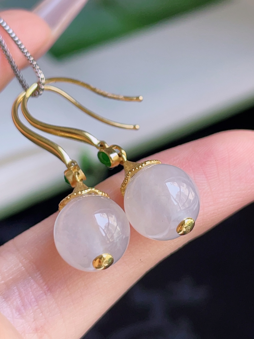 ️ 圆珠耳坠，冰润通透，种老水润，18k金镶嵌 33.8/9.7