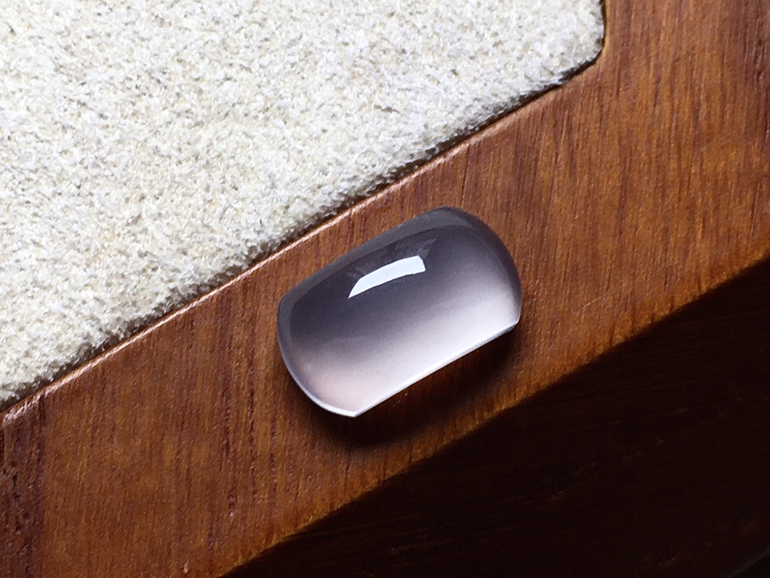 ️ 马鞍形，底子干净，白皙透亮，无裂，尺寸11.4/6.4/4，超值