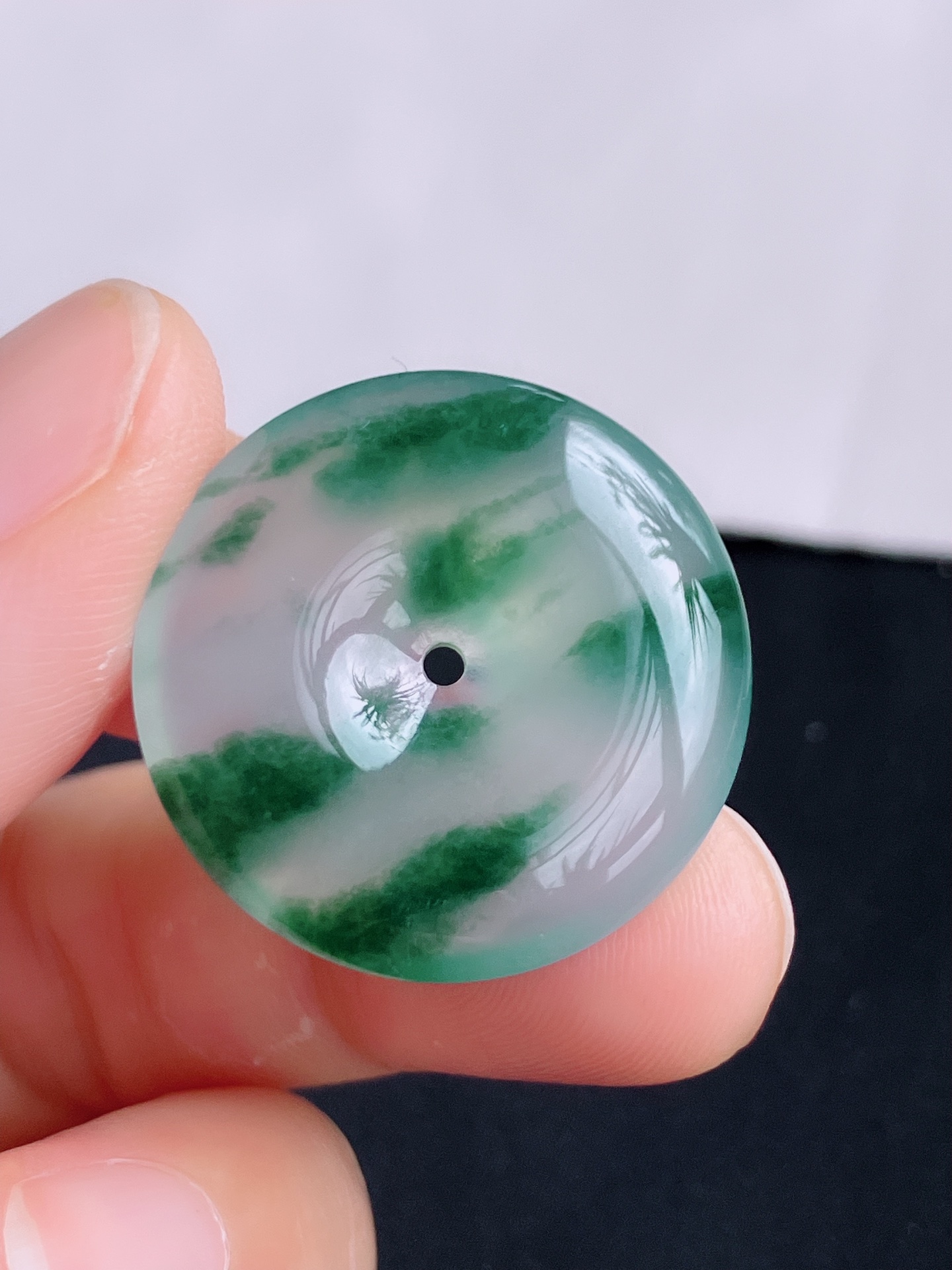 ️冰飘花平安扣，晶莹剔透，花色清爽灵动，尺寸26.5/5，自然光实拍