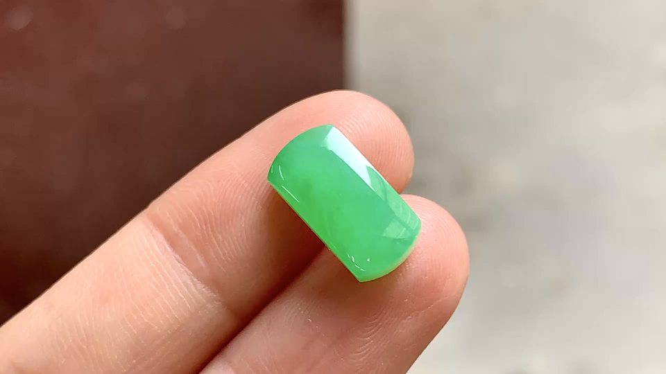 ️ 正阳绿马鞍，无裂，14*7.2*4.5