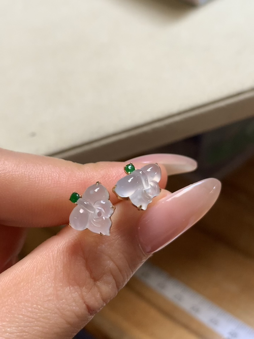 ️冰蝴蝶结耳钉 11/7.6/5.2mm