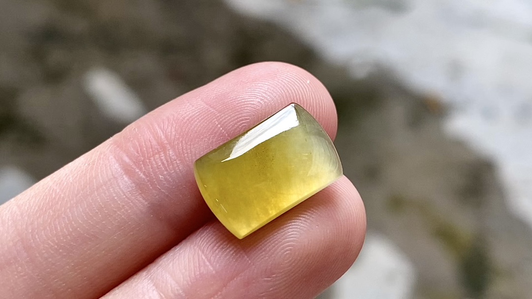 ️ 黄金马鞍，完整，14.2*9.3*3.3