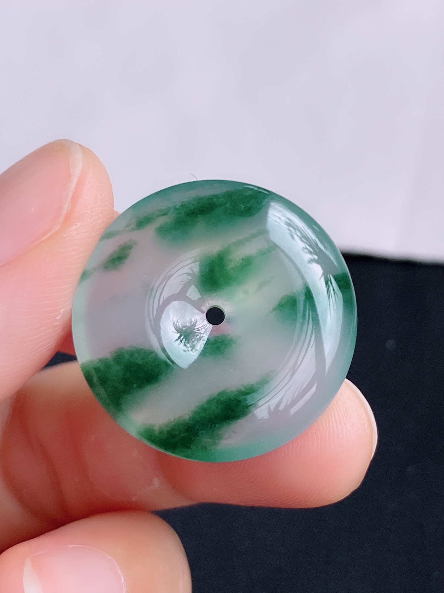 ️冰飘花平安扣，晶莹剔透，花色清爽灵动，尺寸26.5/5，自然光实拍