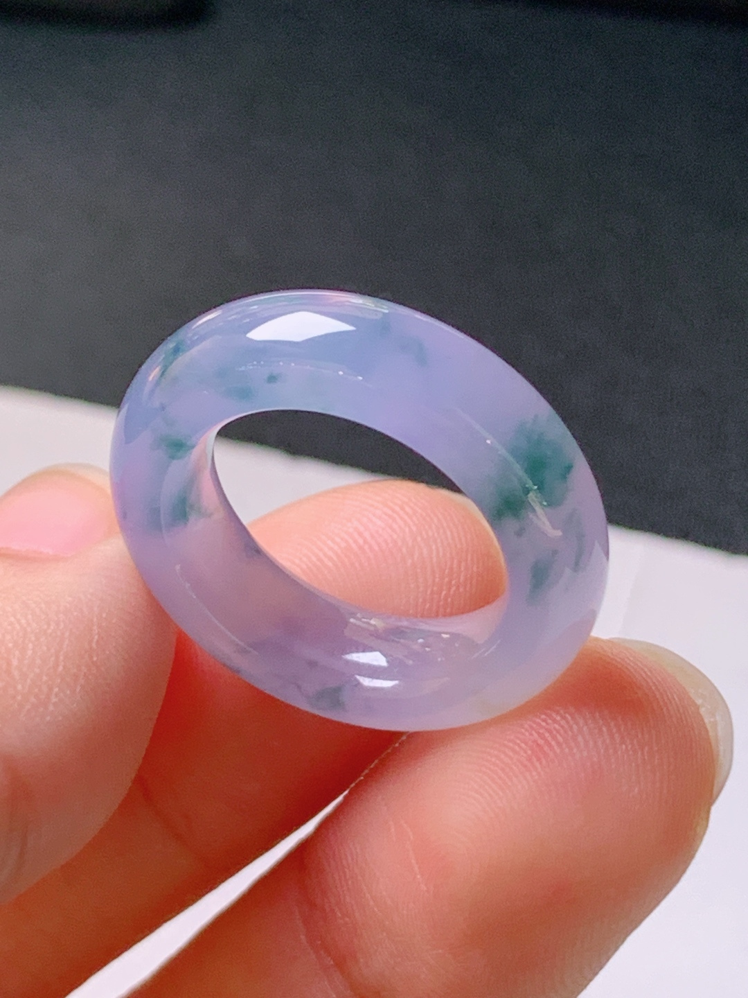 ️ 指环，无裂，色正水润，裸石23.5-5.8-4.2