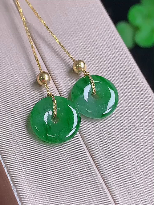  ，18k金镶飘绿耳坠，无裂，尺寸10.1/2.3，№;y25e1   23