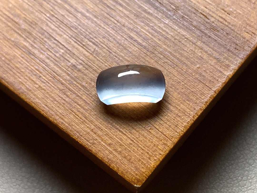 ️ 玻璃种马鞍 种老，光感十足，尺寸10.7*5*4