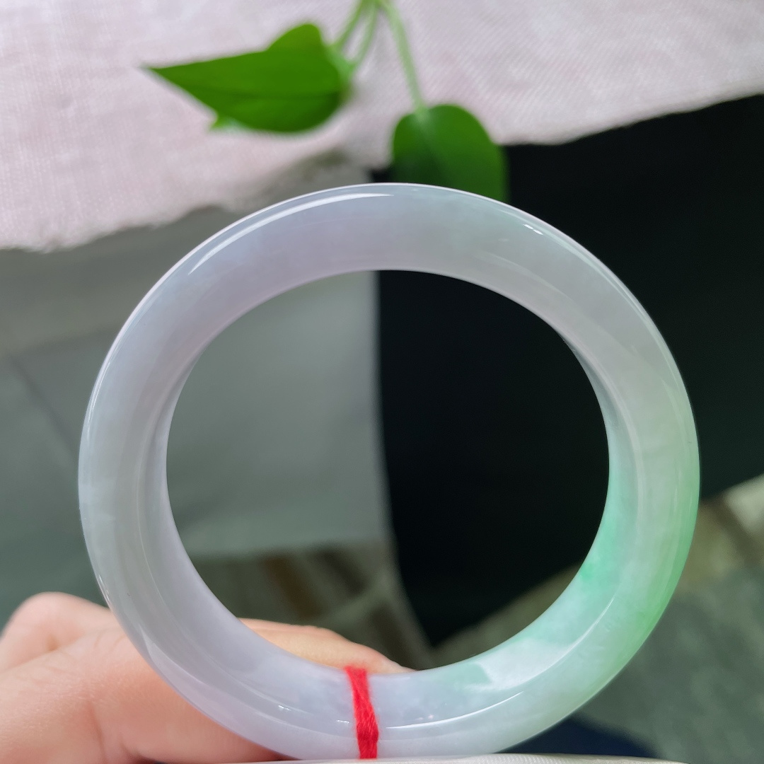 50.6/11.8/7.8，春带彩正圈，一圈烟雨江南，紫是晨雾，绿是远山。整体无裂，ss51286a