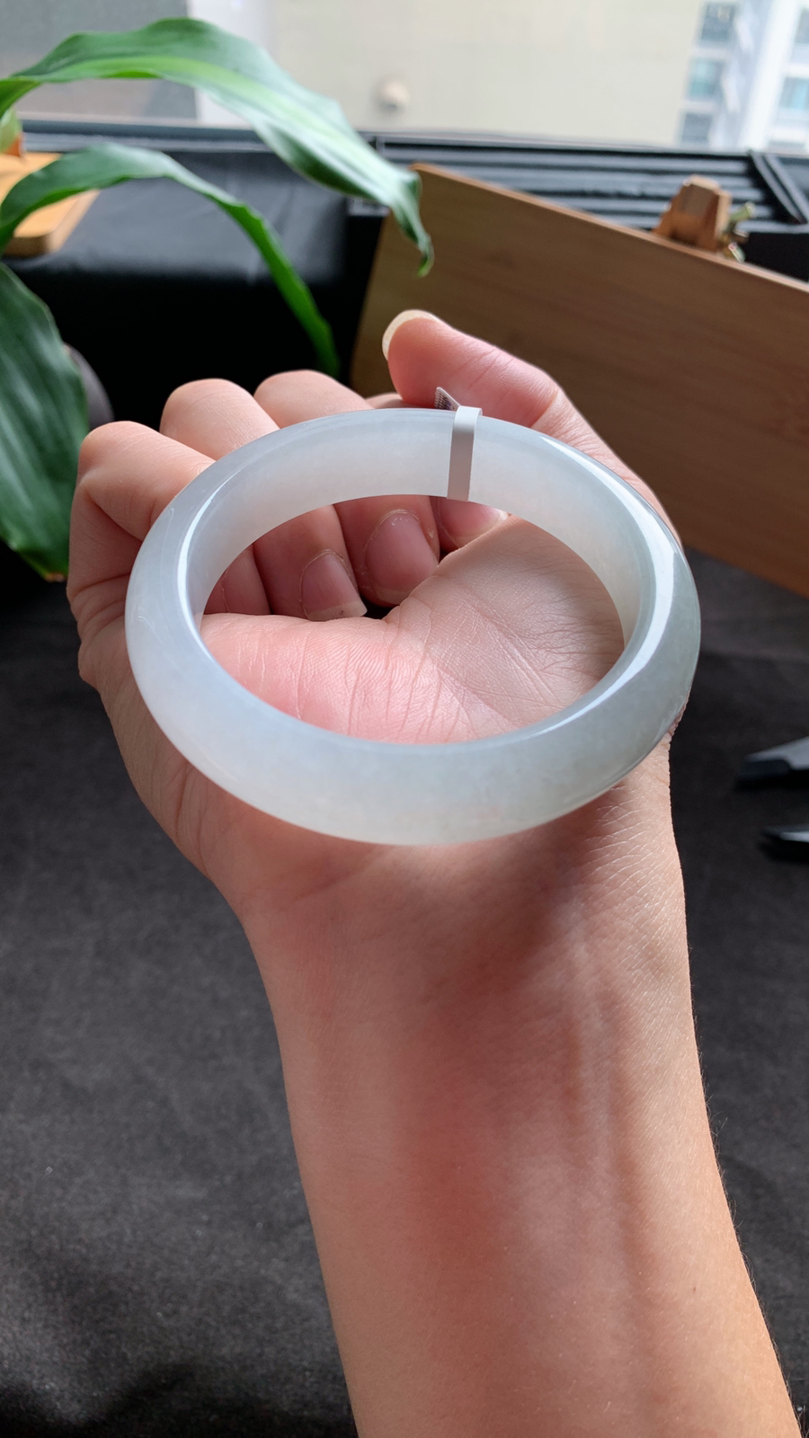 55圈口 天然A货翡翠手镯 清新淡雅