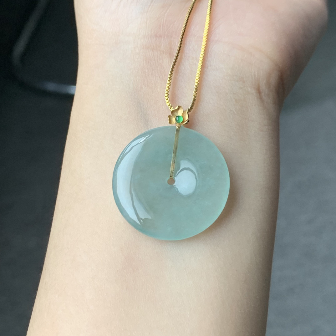 冰晴平安扣 色泽细腻 冰胶底子 尺寸26.6-4