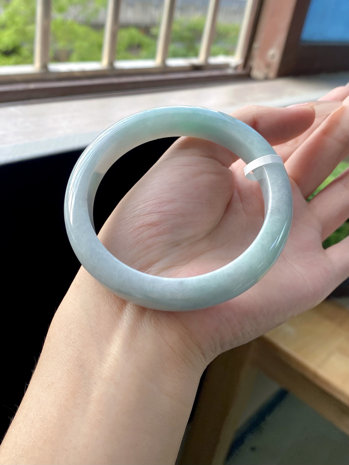 大圈口果绿乌鸡正圈成品（细纹不显不扣）
HYY-9384
⭕️60.8-12.5-8.8