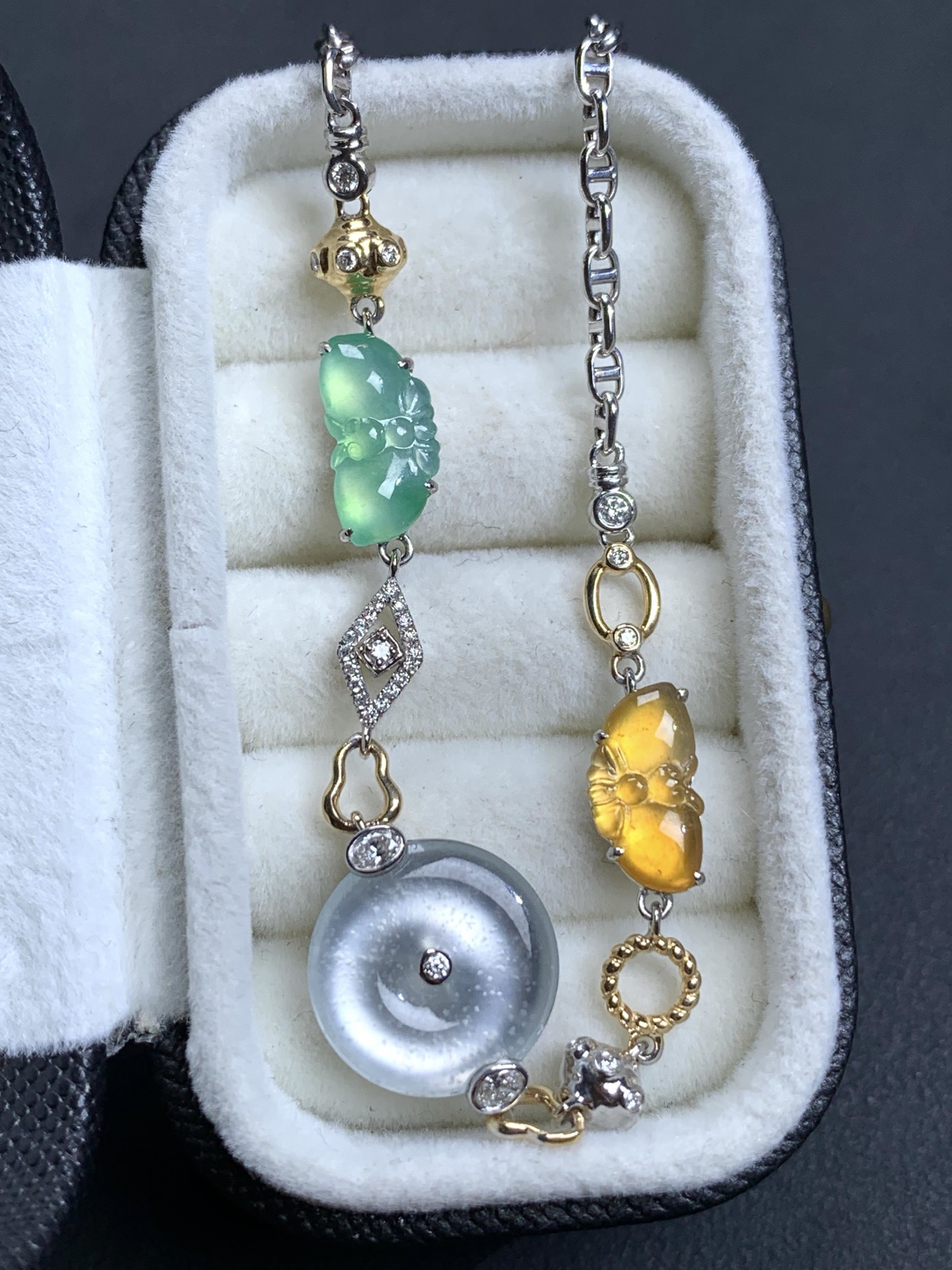 ️18k金镶嵌设计款冰种玻璃雪花棉平安扣175厘米