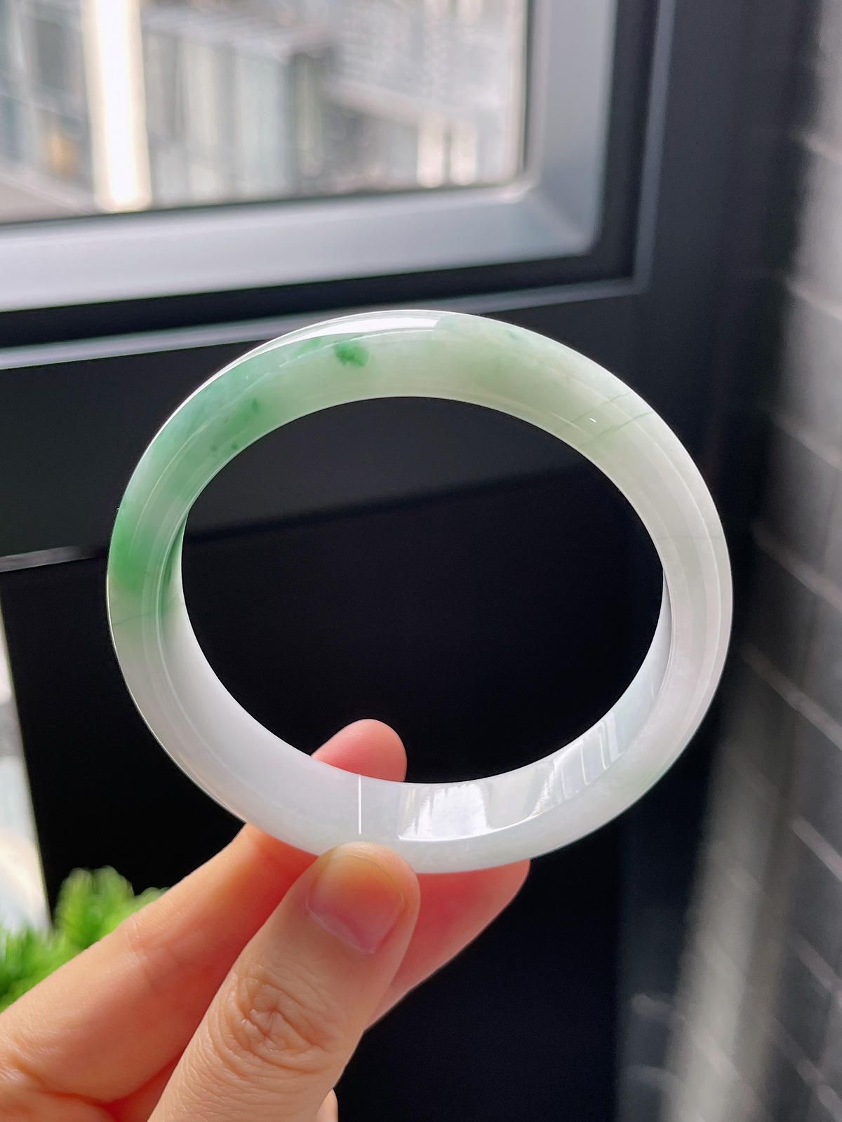 正圈58.1圈口，翡翠糯化种飘花手镯