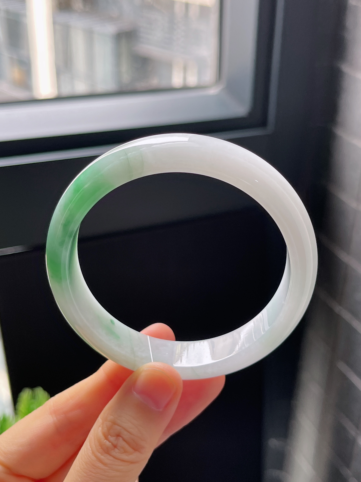 正圈58.1圈口，翡翠糯化种飘花手镯