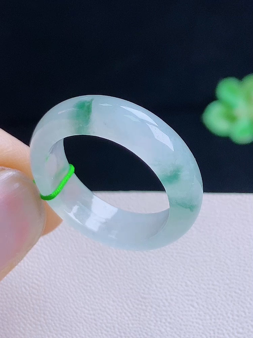 指环，无裂，尺寸18.2/6.2/2.8，编号c2  25