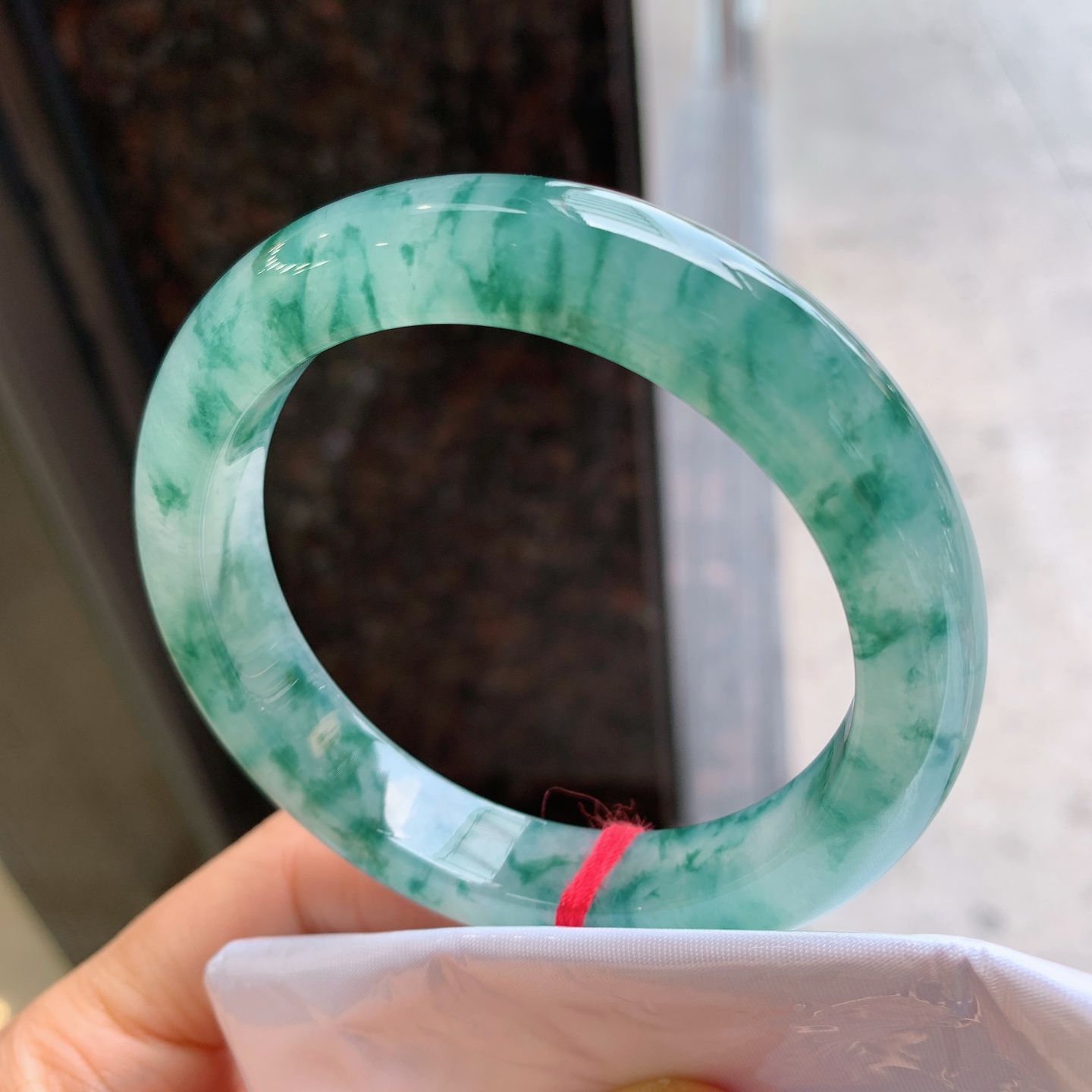 正圈冰飘花 无裂 尺寸：57.2/11.8/9.2 冰润