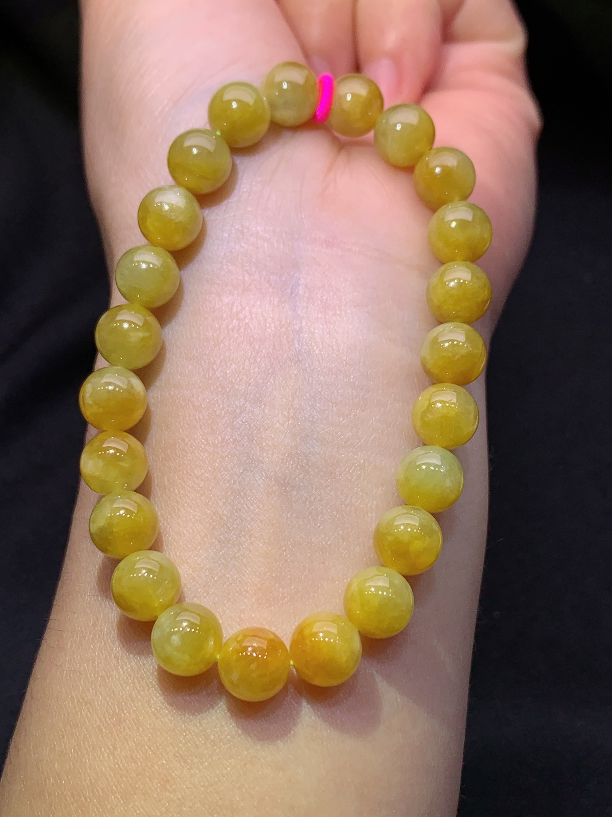 黄翡圆珠手串，冰润鲜艳，玉质细腻，种水足，Be 尺寸7.9