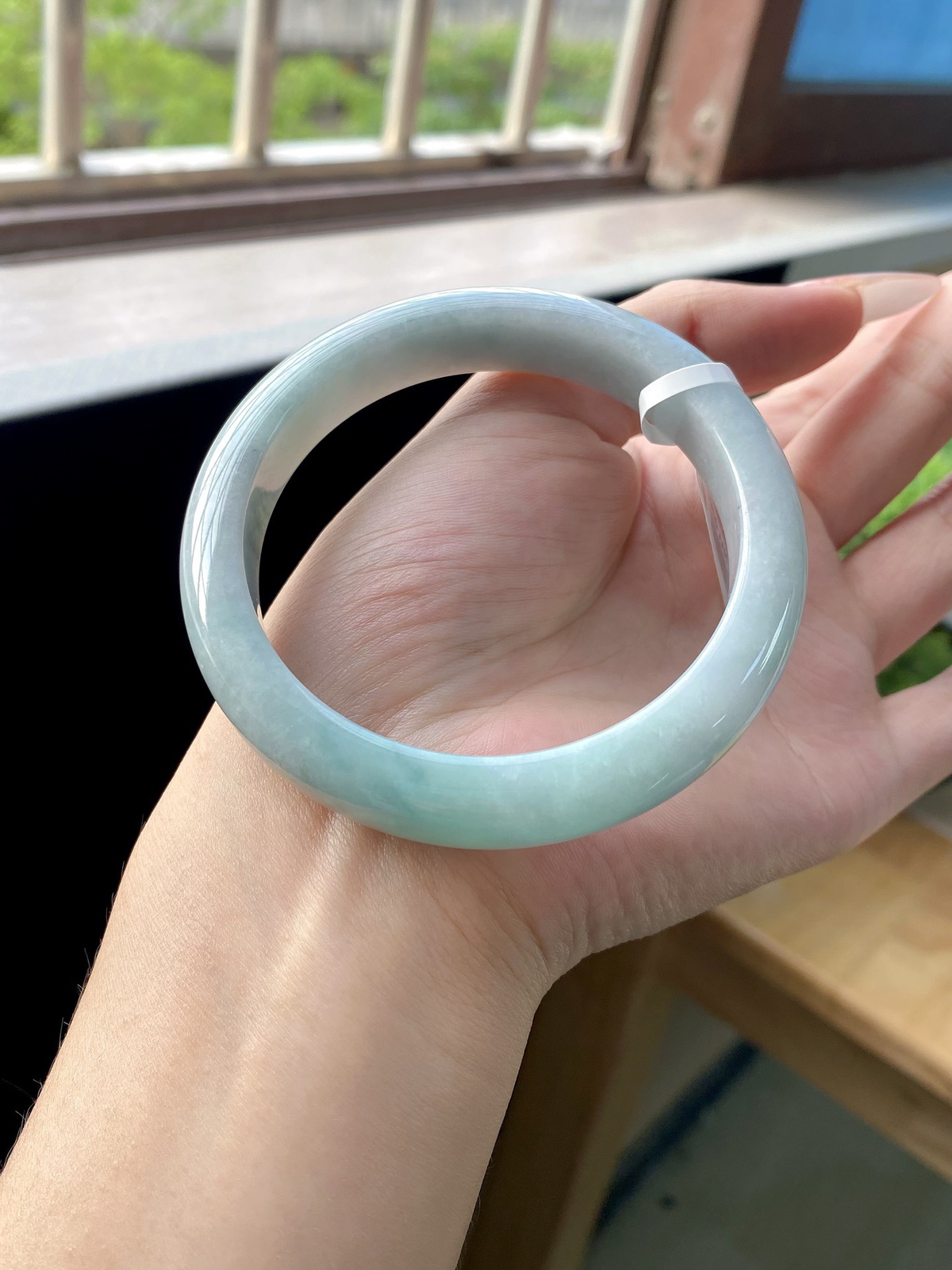 大圈口果绿乌鸡正圈成品（细纹不显不扣）
HYY-9384
⭕️60.8-12.5-8.8