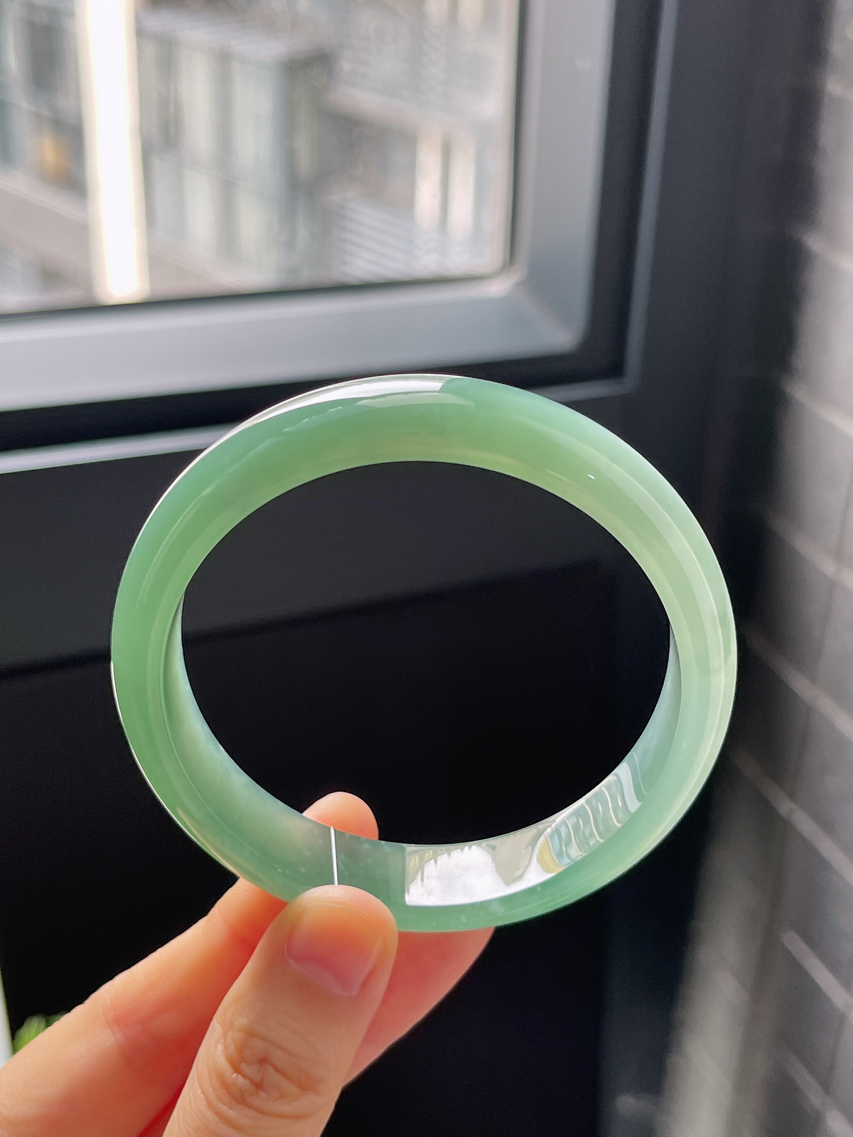 正圈59.3圈口，翡翠冰糯种绿色手镯