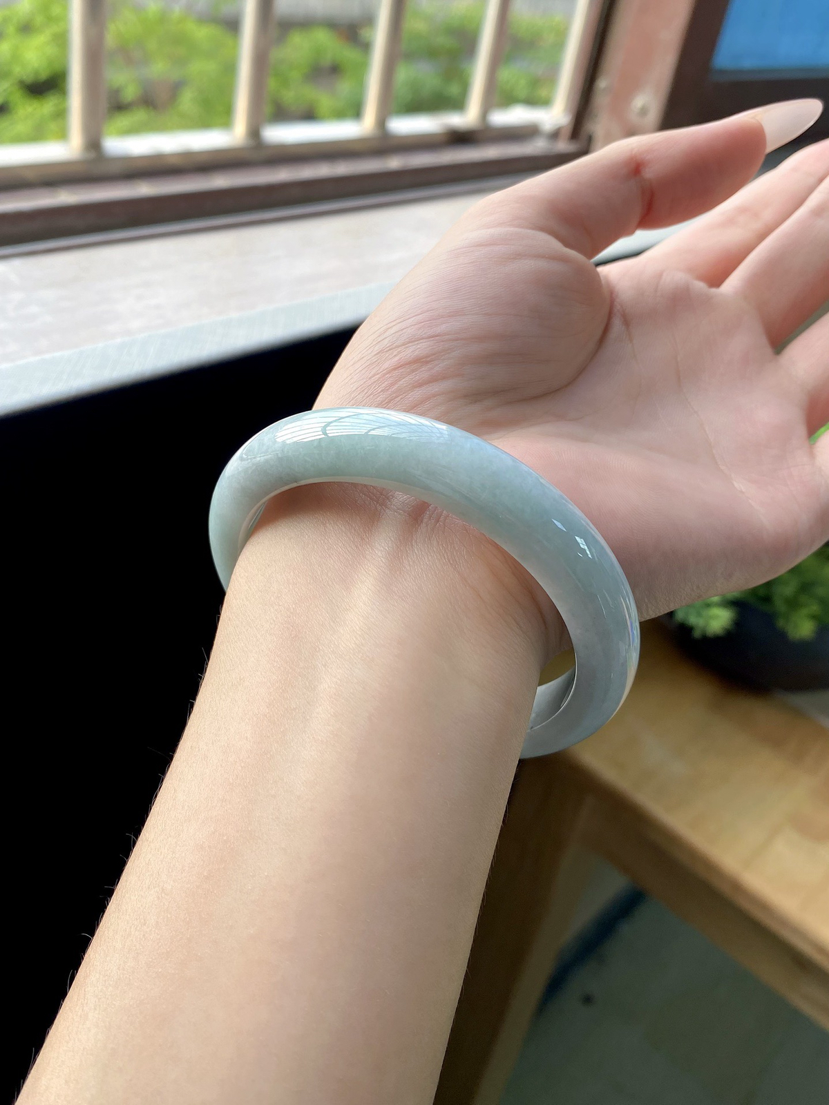 大圈口果绿乌鸡正圈成品（细纹不显不扣）
HYY-9384
⭕️60.8-12.5-8.8