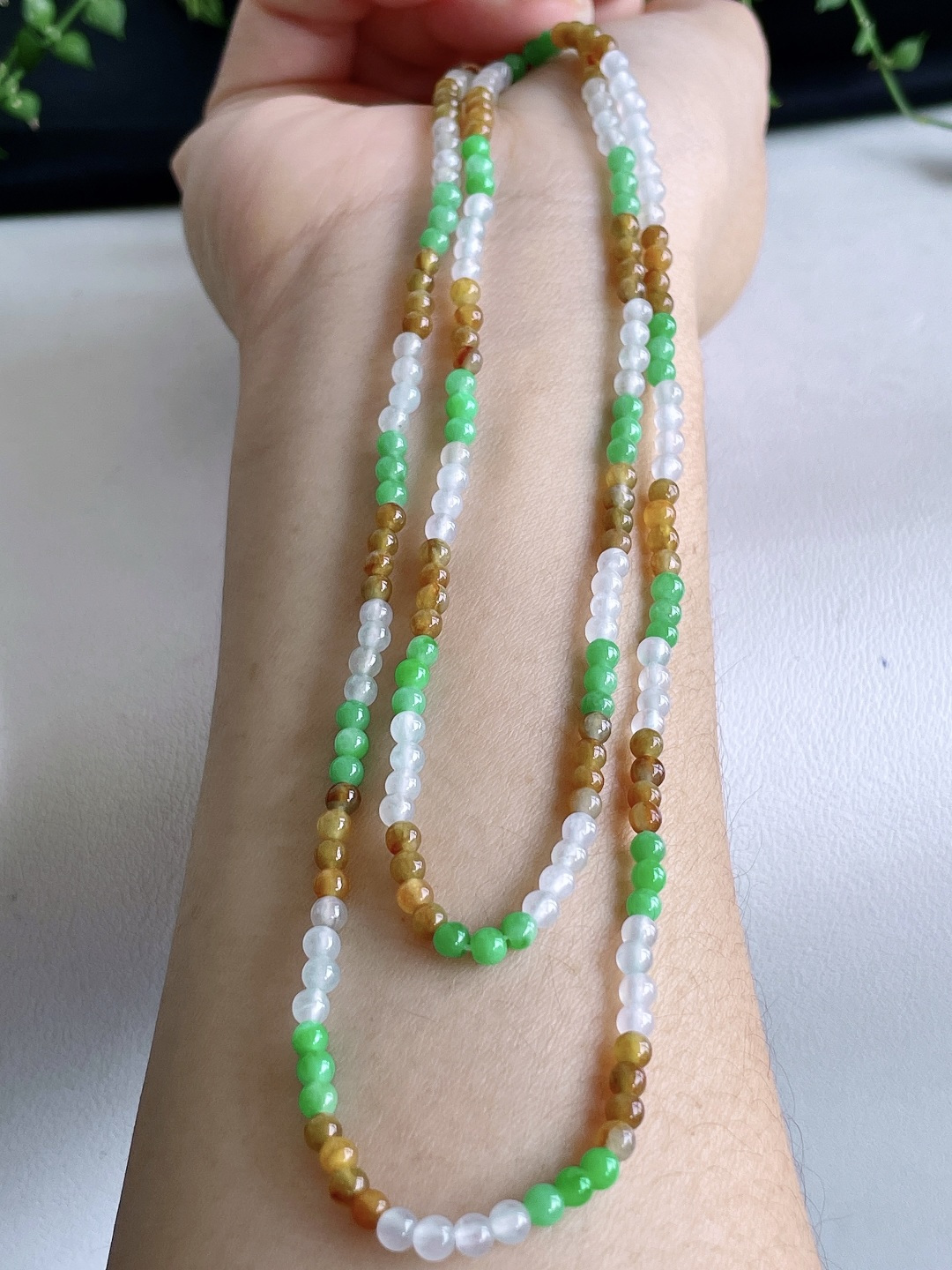 珠子，冰多宝珠链圆珠珠子珠链，缅料 性比高，尺寸3.4mm，33cm，重量14.3克