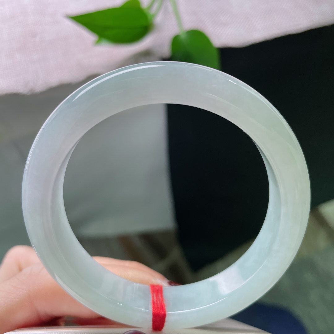 55.7/12.4/8.5，淡绿底正圈，清雅，种老，淡写时光，静守清欢。无裂，ss51722a