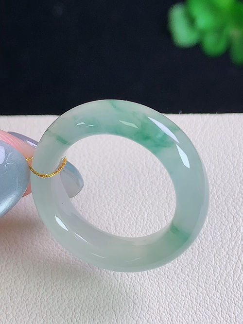 冰种飘花指环，无裂，尺寸15.9/5.9/3.8，10号，№:y256  22