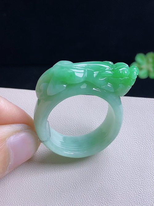 貔貅指环，无裂，尺寸23.8/12.5/8.5，编号219l  25