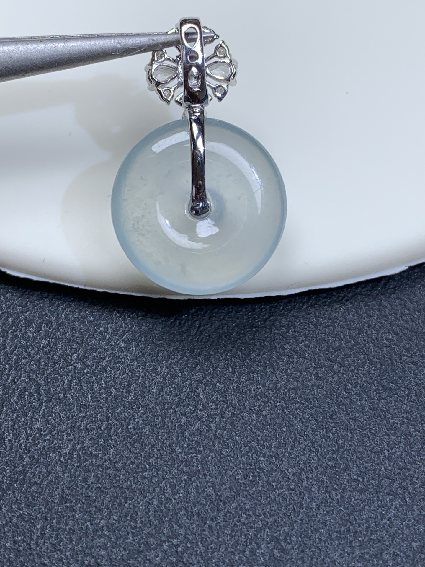 18k金镶嵌冰种玻璃起光平安扣吊坠22.4/14.2/3.3